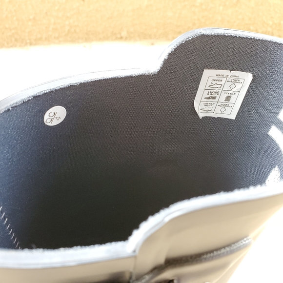 Hunter Original Tour Packable Rain Boots - Picture 4 of 8